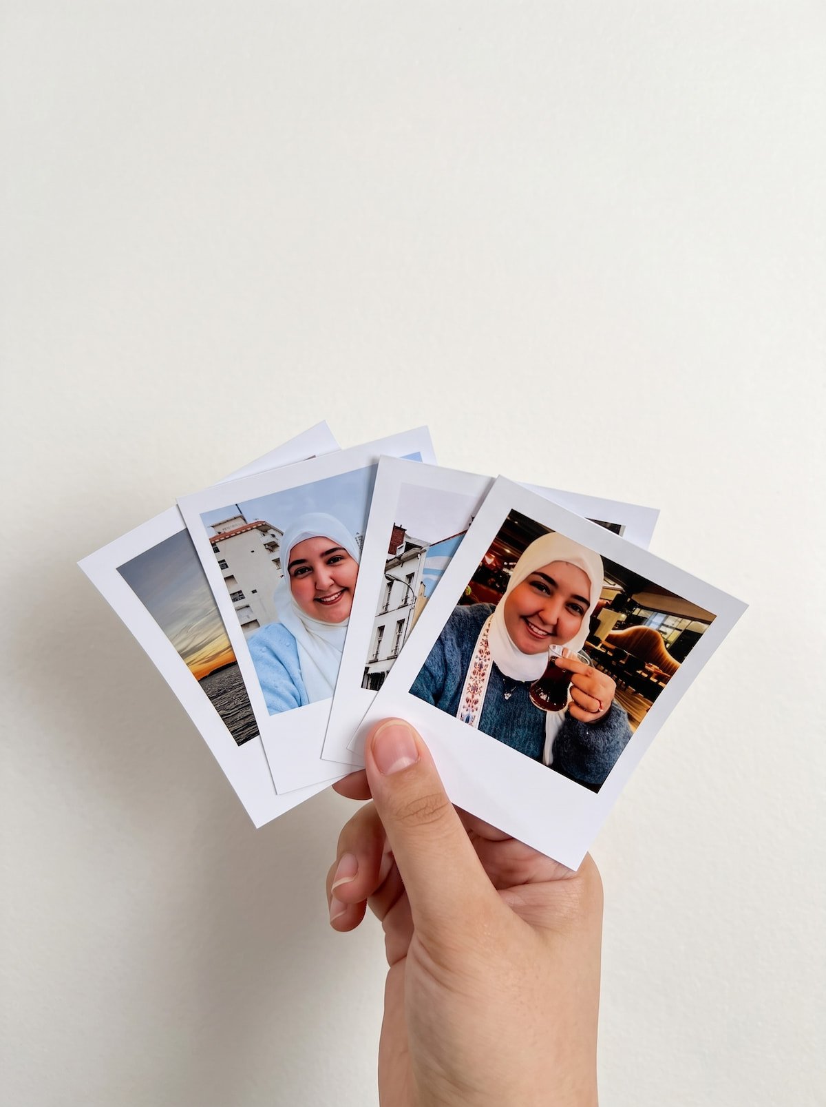Little Prints: Instant-Style Photo Prints 📸 (30 memories per set)